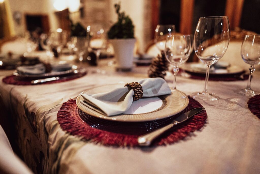 elegant table setting